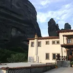 Hotel Pyrgos Adrachti Kalambaka