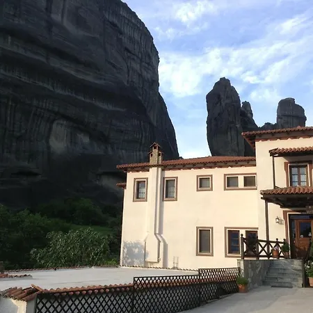 Hotel Pyrgos Adrachti Kalambaka