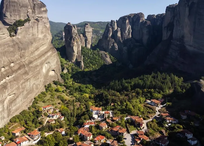 Pyrgos Adrachti מלון 3*