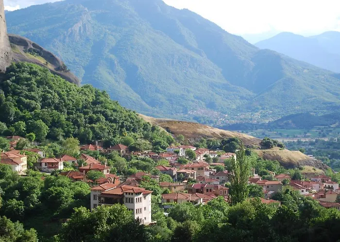 Pyrgos Adrachti מלון 3*